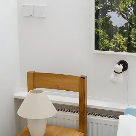 Beautiful 3 Bedroom In Appartement