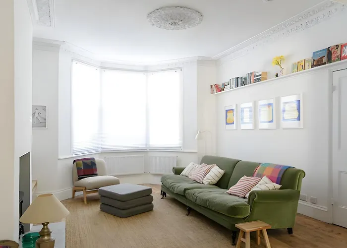 Beautiful 3 Bedroom In * Bristol