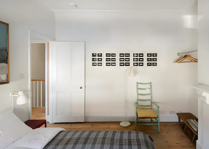 Beautiful 3 Bedroom In *