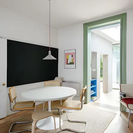 Beautiful 3 Bedroom In 브리스틀